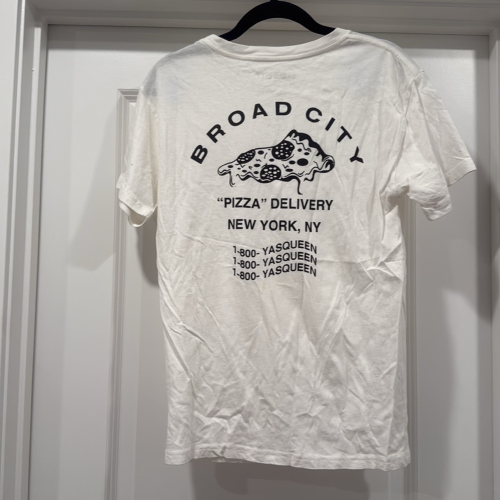 Broad City Yas Queen Pizza Tee